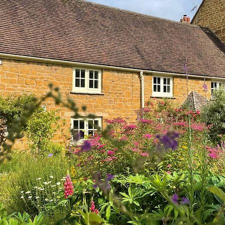 Cotswolds Cottage Ilmington With Wood Burning Stove & Bbq - Pet Friendly チッピング・カムデン エクステリア 写真